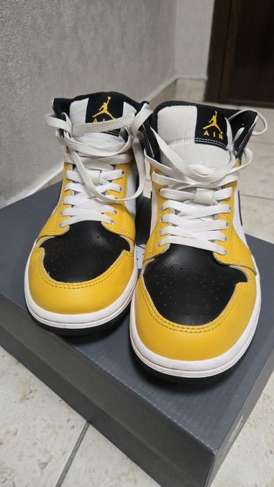 Маратонки Nike Jordan 1 Mid