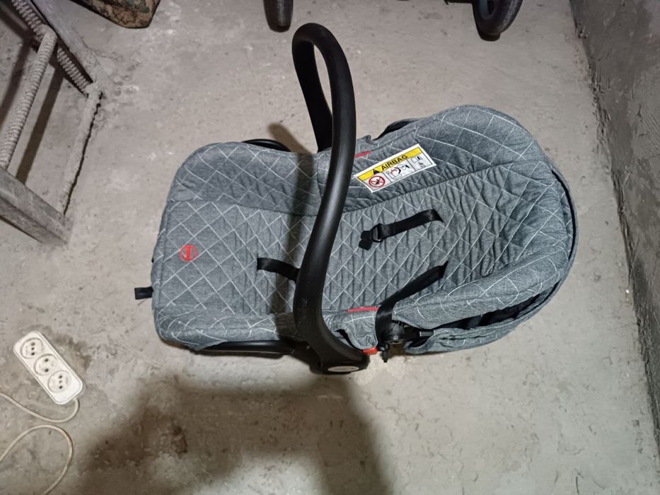 Avtokreslo yosh bolalar uchun