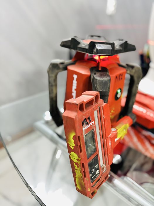 Laser rotativ Hilti PR 40-22 fabricatie 2025-08