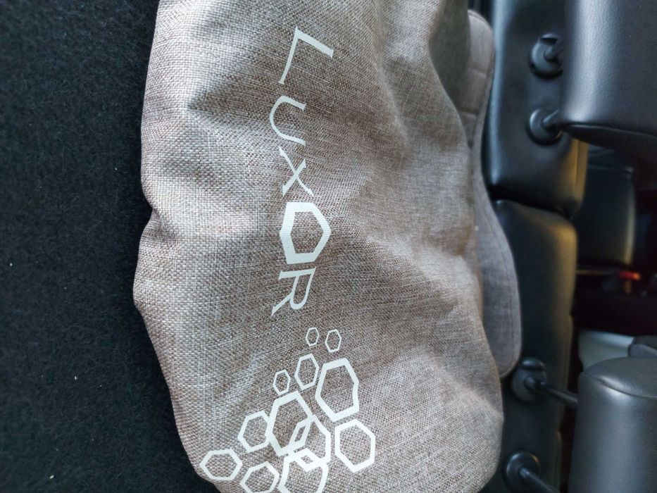 Столче за кола за новородено бебе