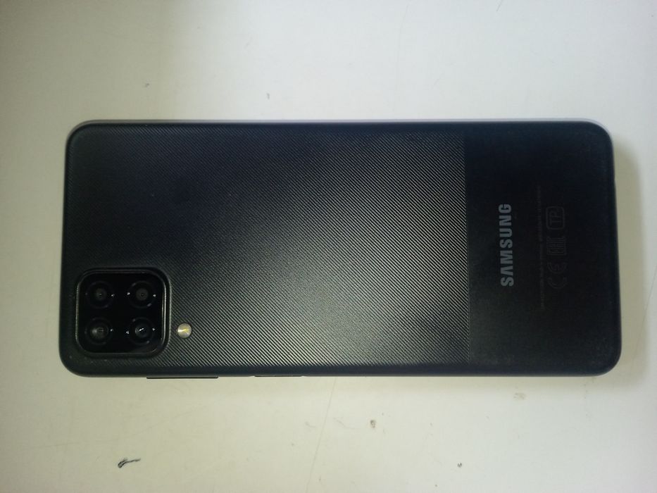 Samsung Galaxy A12