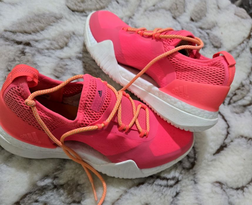 Stella McCartney Adidas оригинални дамски сникърси 38 номер
