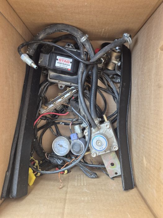 METAN GAZ balon 4 pakalena 90 tali.