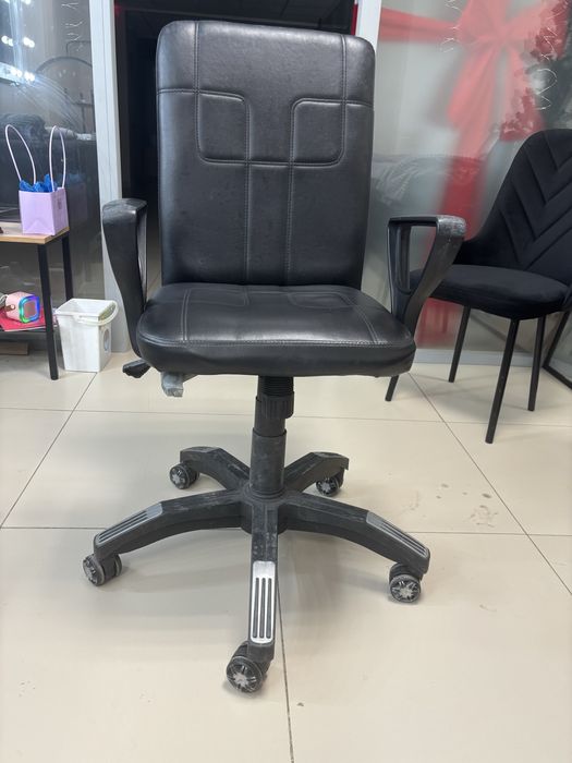 Продам офисный стул 14.000тг