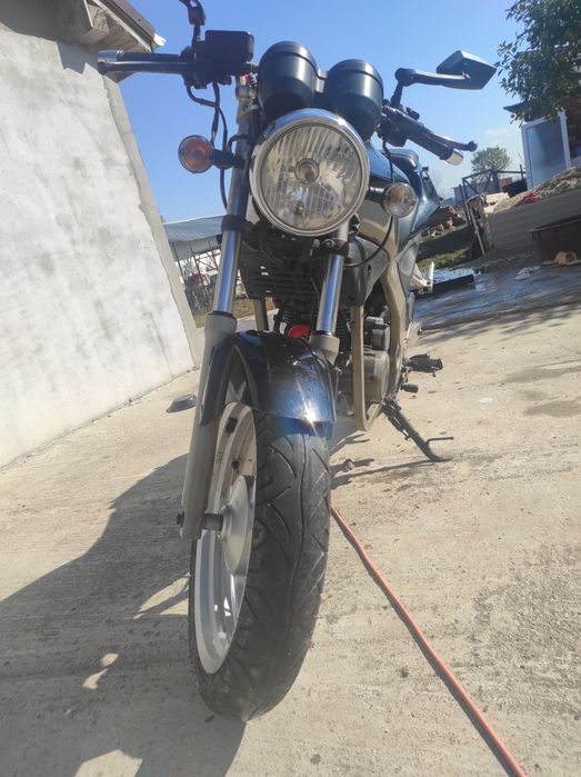 Motocicleta de vânzare 125