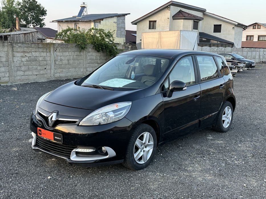 RENAULT Scenic