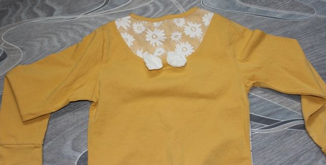 Продам кофточки 116-122см