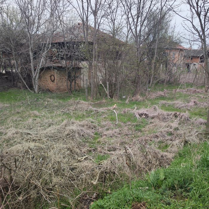 Продавам имот в село Винарово (Видинско)