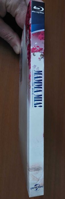 Vand digibook bluray Mamma Mia!m nerulat, nou, editie Film Arena