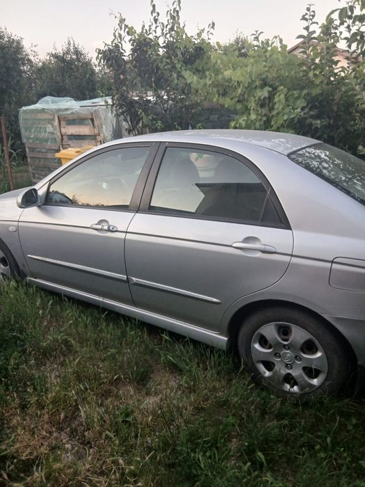 KIA Cerato 2007 — imagine 3