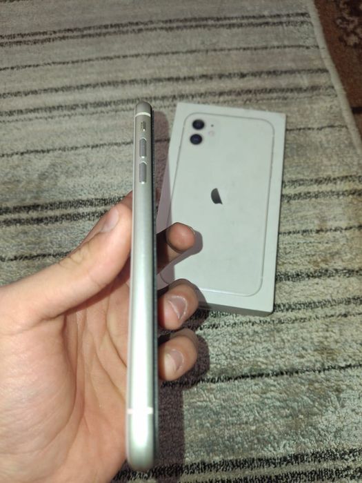 iPhone 11 идеал срочно