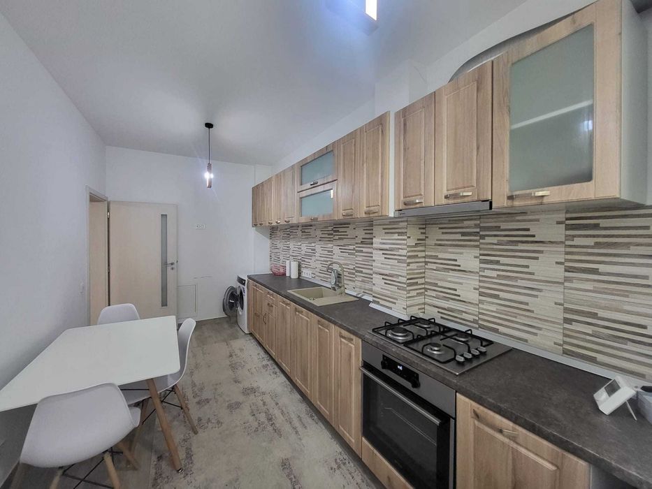 De inchiriat 2 camere spatioase Rediu
