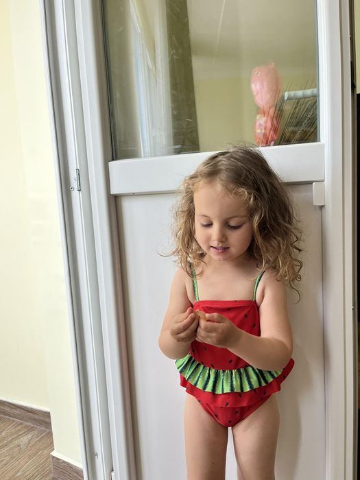 Бански костюм за бебета и деца