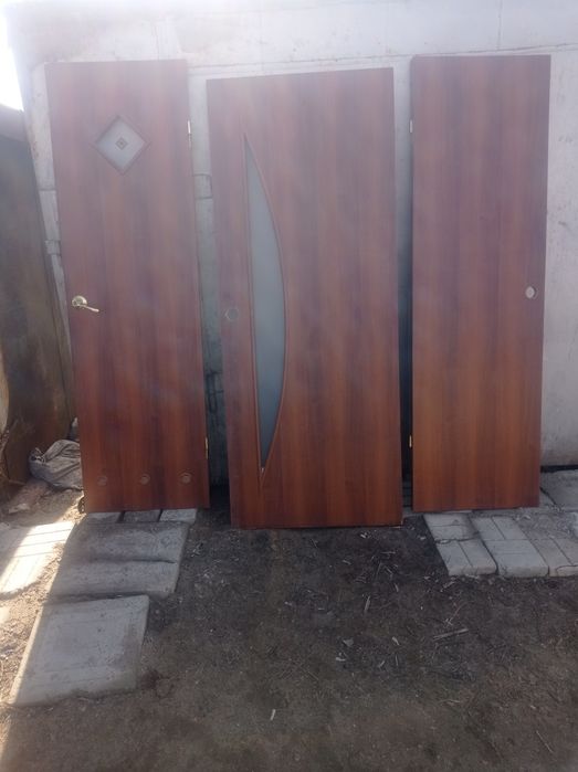 Межкомнатные двери б/у