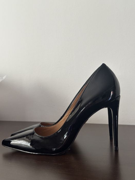 Pantofi cu toc kazara marimea 36