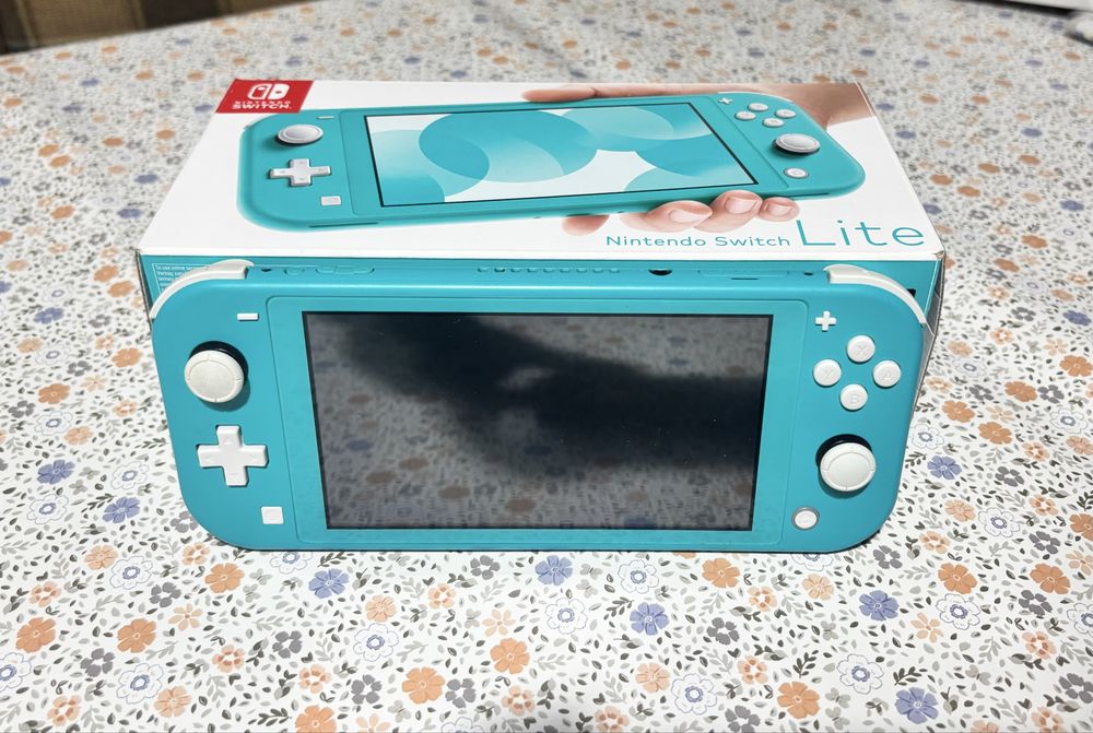 Nitendo Switch Lite