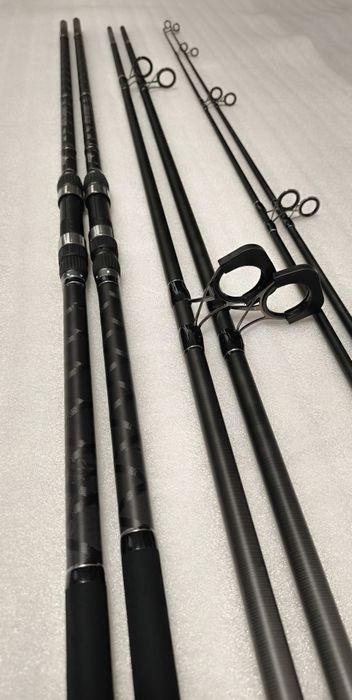 SET 2 Lansete LEGEND 3,90m/4,0lbs/3segmente + 2 Mulinete JS10000