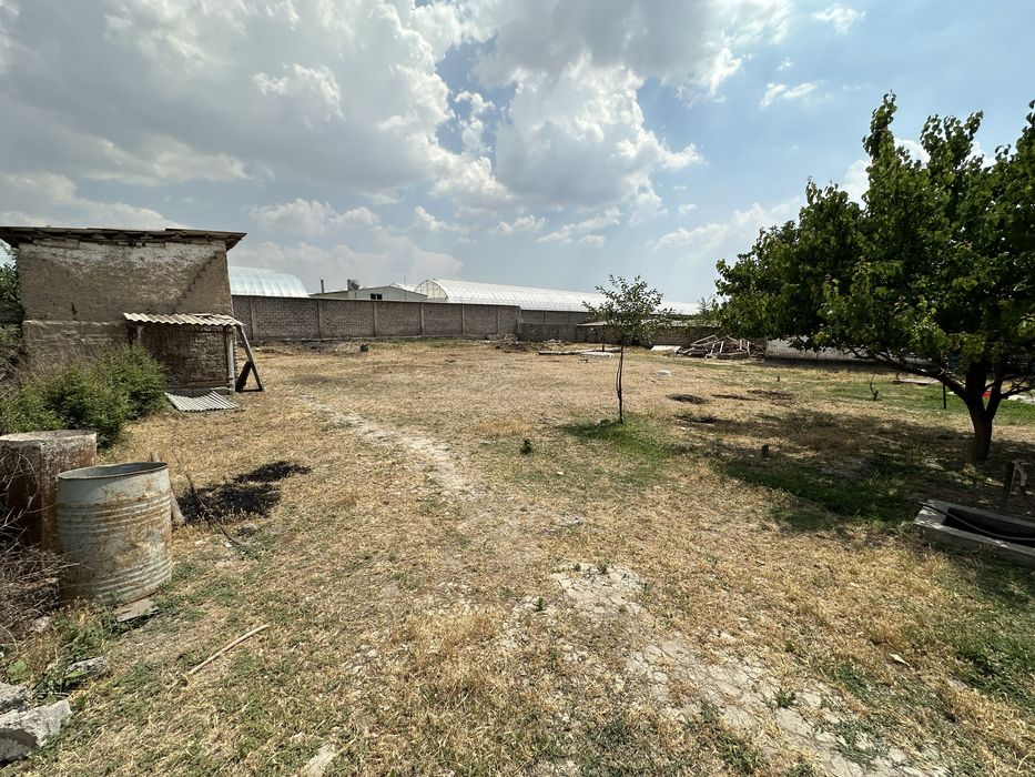 Уй сотилади ийк ота йик ота iyk ota yik ota ер сотилади