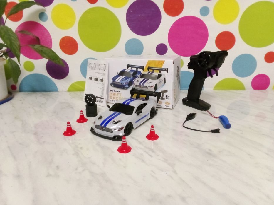 Машина на пульте управлений