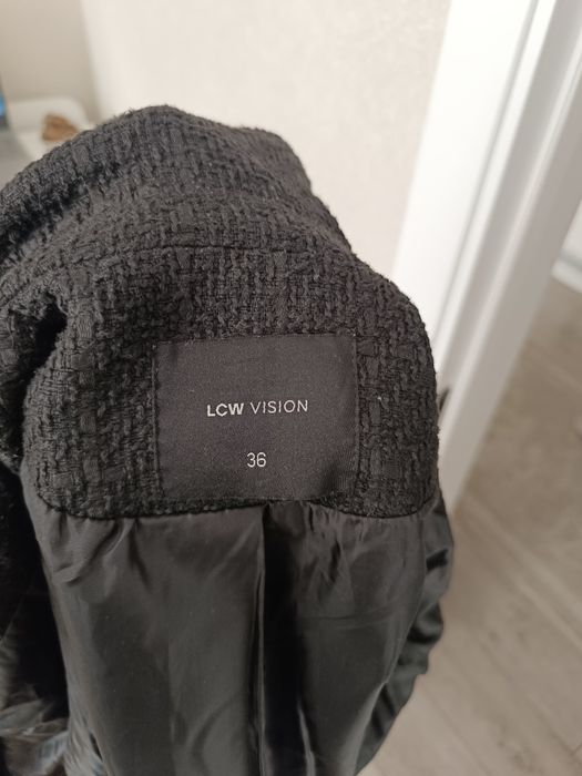 Твидовый пиджак черный