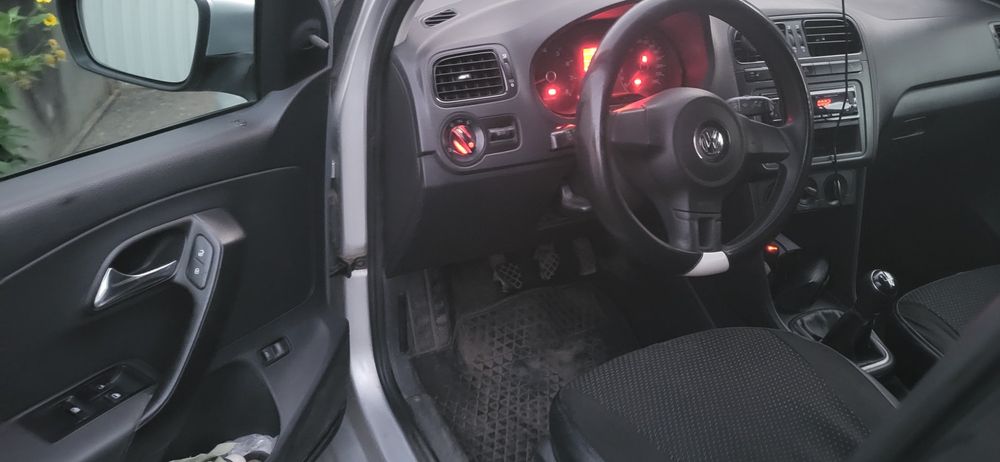 Фольцваген поло продам