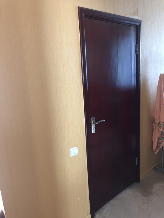 Двери межкомнатные 2 шт