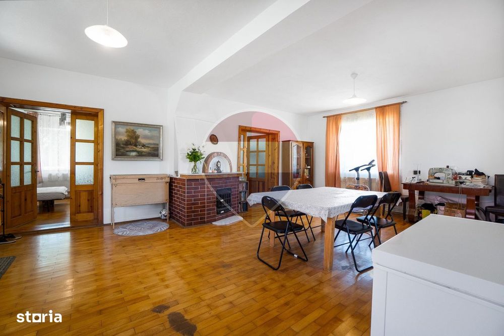 Casă spațioasă de vânzare | Teren 835 mp | Cristian | COMISION 0%