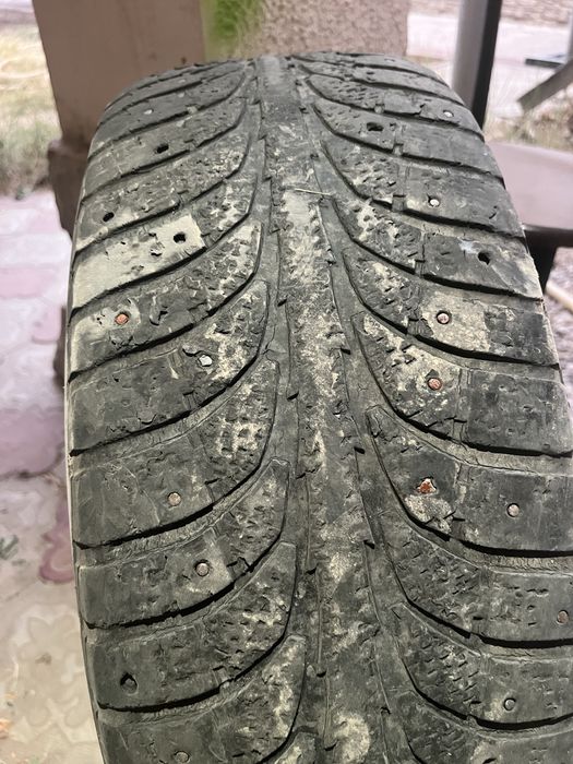 Шины зимние 215/60/16