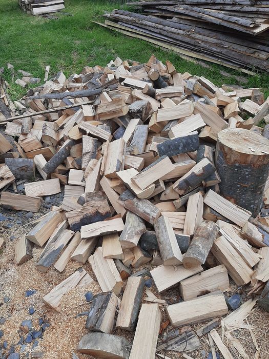 Lemn de foc și altele