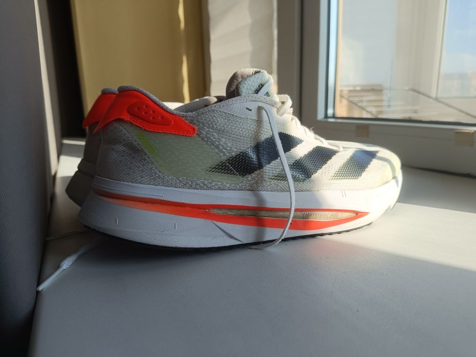 Кросовки для бега Adidas Adizero SL2