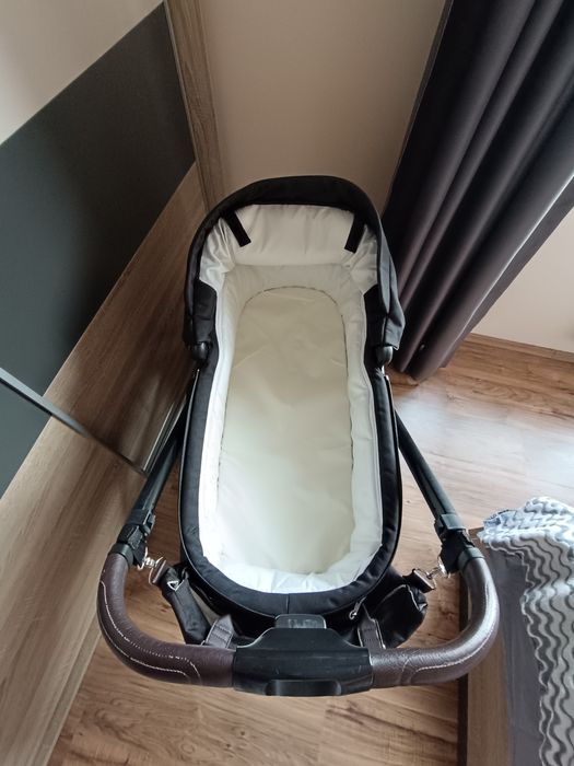 Бебешка количка Cangoroo Macan