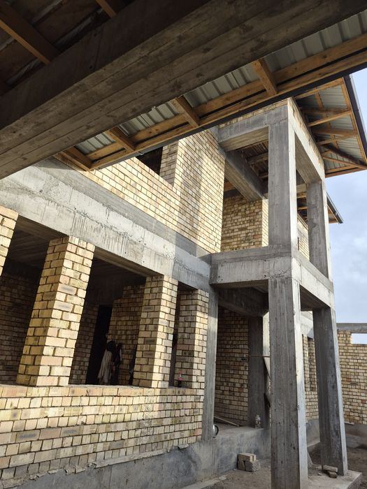 To‘y tepa Nurafshonda uchaska sotiladi