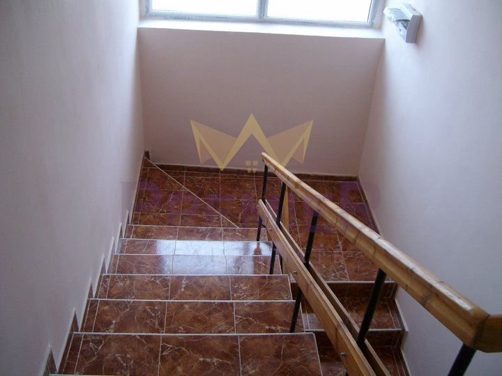 Продава се Къща в Каварна - 350 кв.м за 506 €/кв.м - Снимка #6