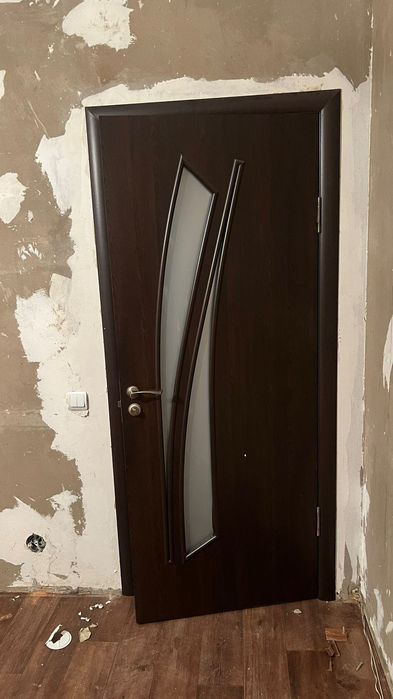 Межкомнатные двери БУ