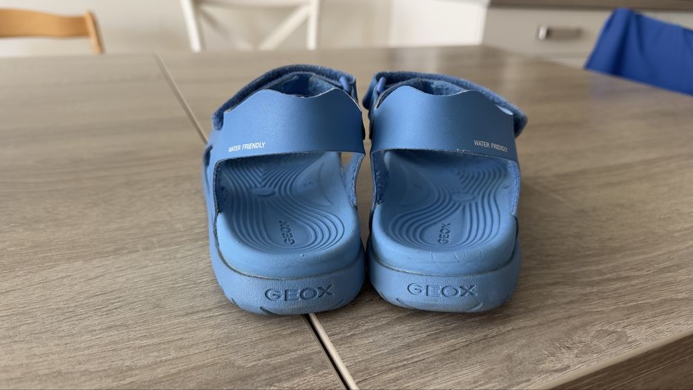 Детски сандали GEOX