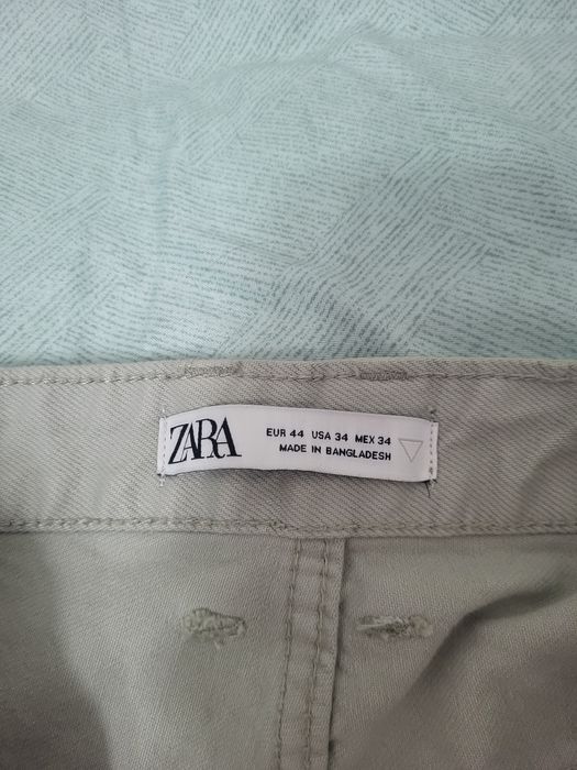 Джинсы Zara 44 размер