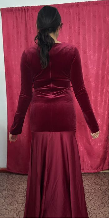 Продам новое вечернее платье