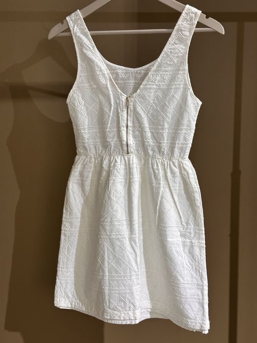 Женское платье Lacoste