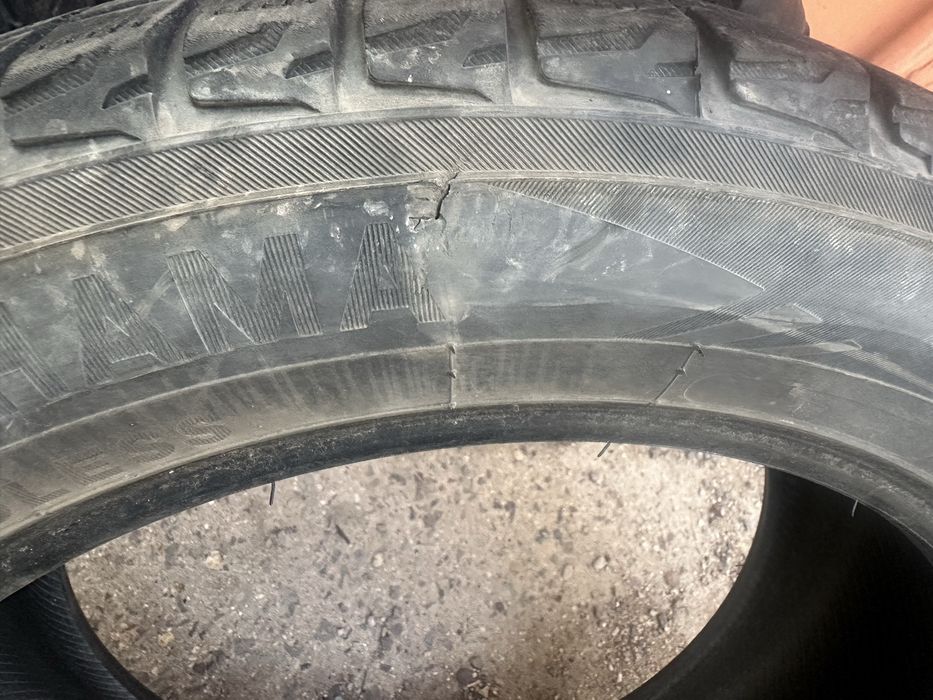 Шины 235/55R18 (4шт)