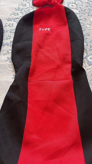 Чехол для авто продается.