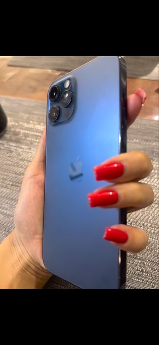 Айфон 12 про макс