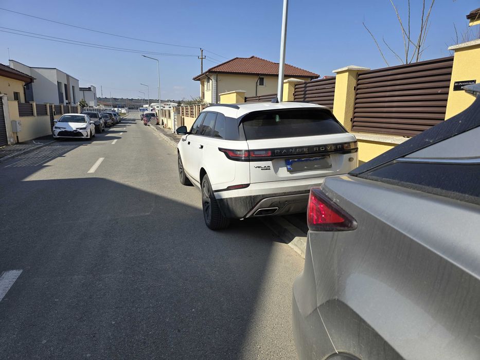 Land Rover Range Rover Velar D300 SE/300 CP. R-Dynamic. Achiziție România la 0 Km. Km reali.