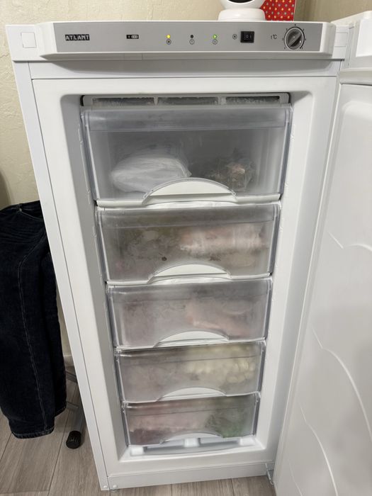 Морозильник Atlant М 164 литра