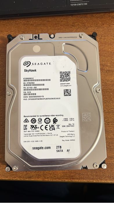 жесткий диск Seagate SkyHawk 2TB ST2000VX012