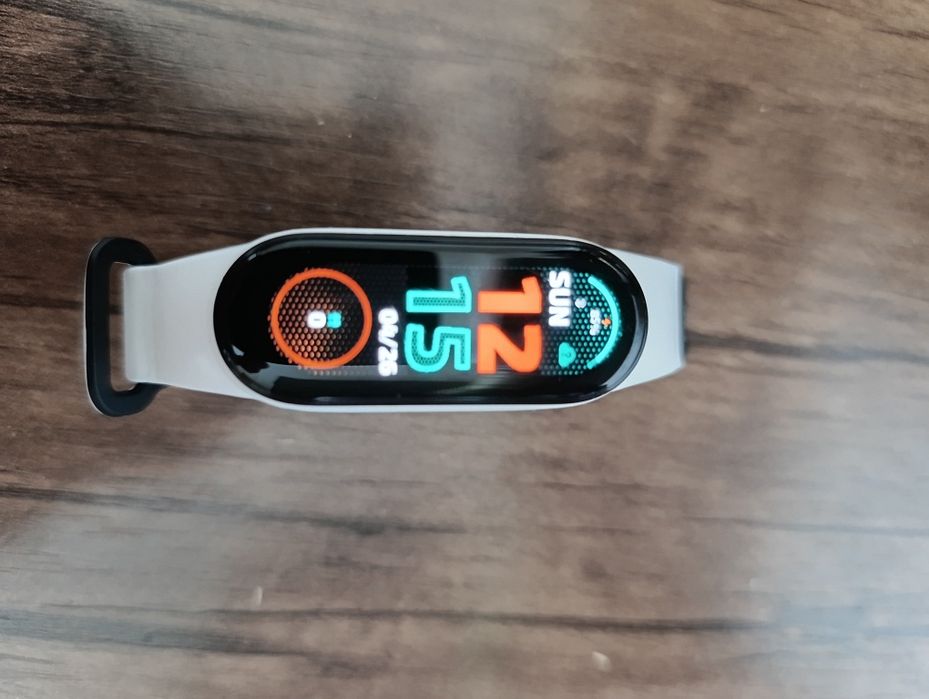 Mi Band 6 поколения.