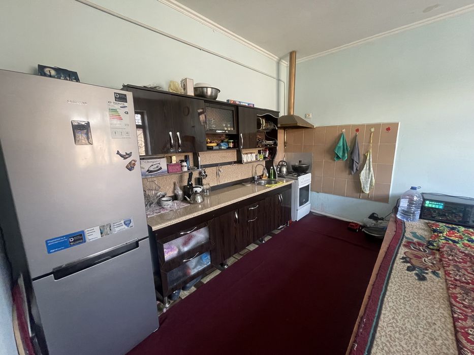 Ховли уй сотилади