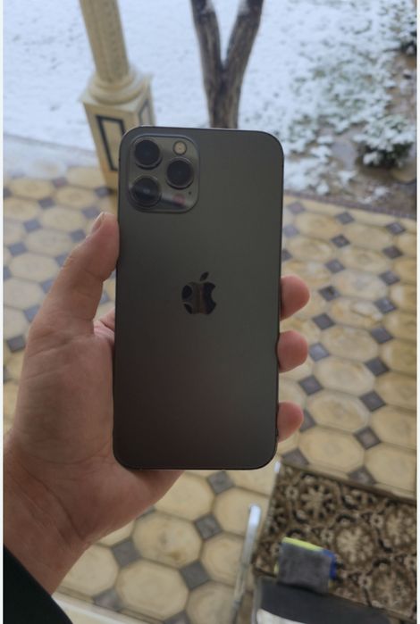 Iphone 12 pro max ideal