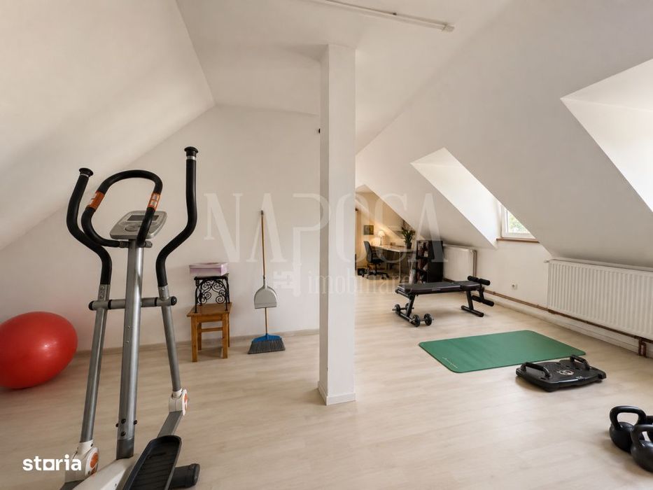 Casa 4 camere de vanzare in Gilau