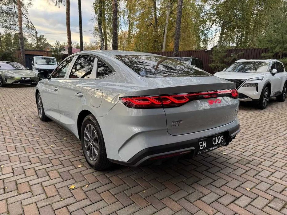 Фонарь задний на BYD QIN L 24-