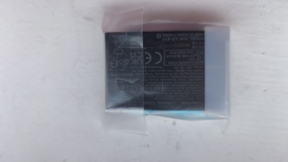 Canon lp-e17 нова оригинал